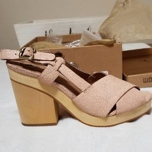 NIB Anthropologie Gee Wawa Paige Pink/Rose Sandal